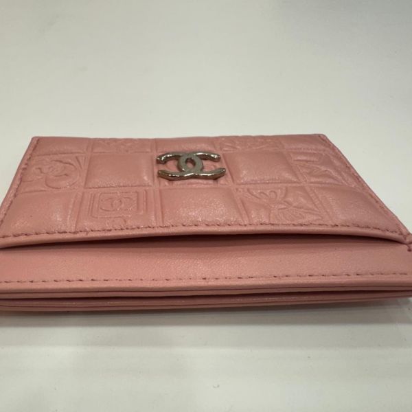 Chanel 粉色印花卡夾 
