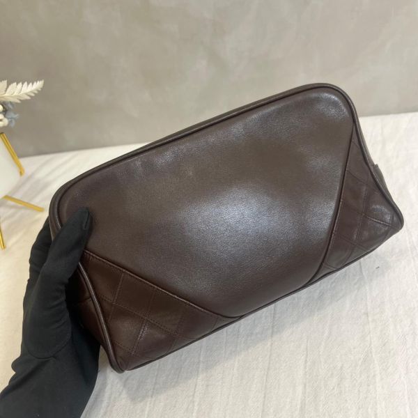 CHANEL 復古魚子醬皮革化妝包 