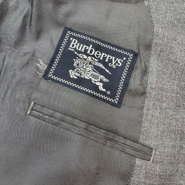 Burberry 灰色西裝外套 