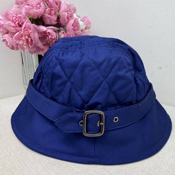 Burberry 藍 漁夫帽 
