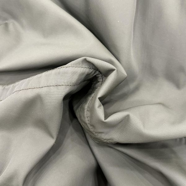 Burberry 經典尼龍大衣 