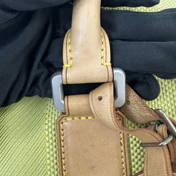 Louis Vuitton 限量帆布旅行袋 