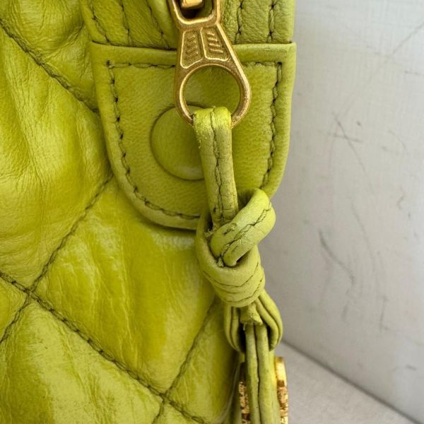 CHANEL Vintage 菱格紋檸檬綠肩背包 