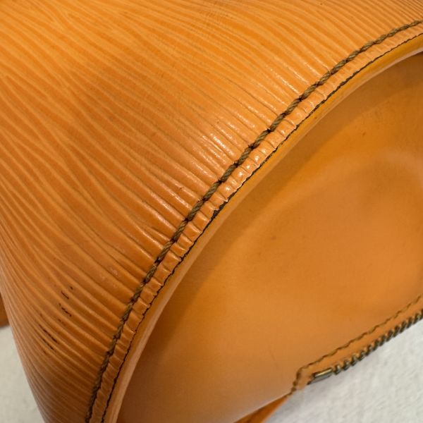 Louis Vuitton 橘色水波紋手提包 