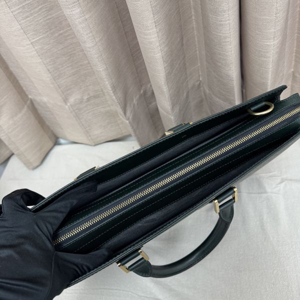 LV 綠色全皮公文包 