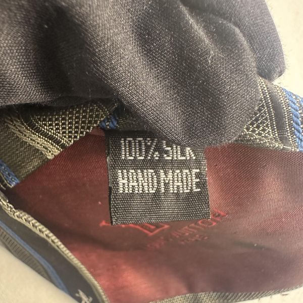 Louis Vuitton 深灰底藍色條紋LV LOGO 領帶 領結 絲綢 （中古） 