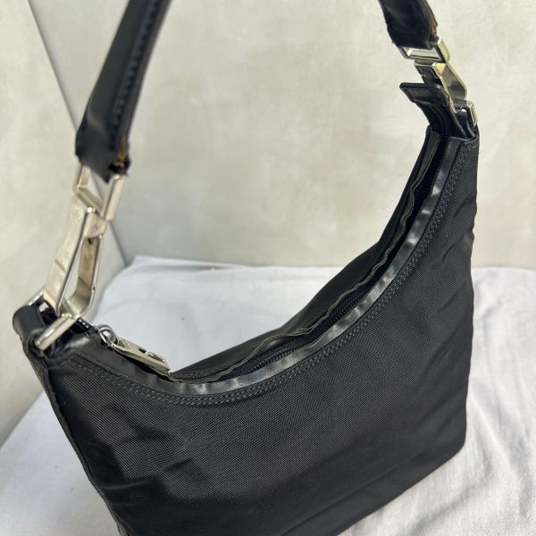 Gucci 黑色尼龍單肩包 