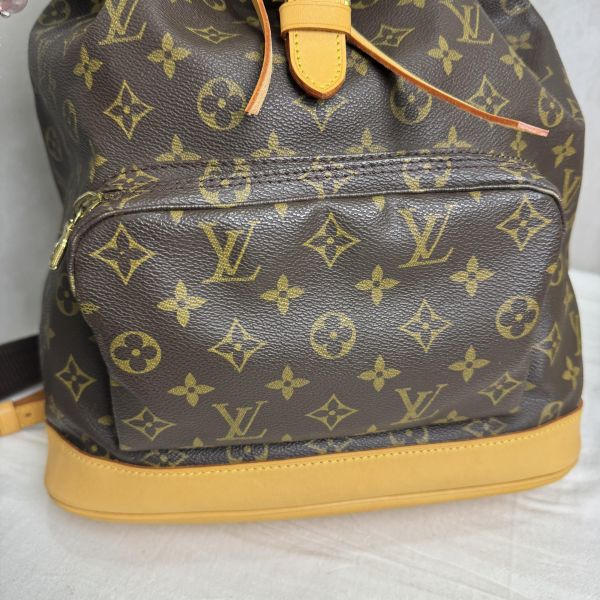 LV Montsouris 老花雙肩包 