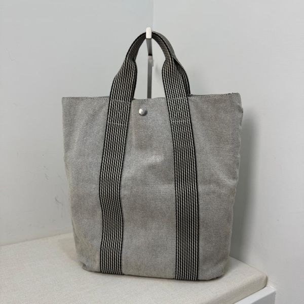Hermès 帆布包 