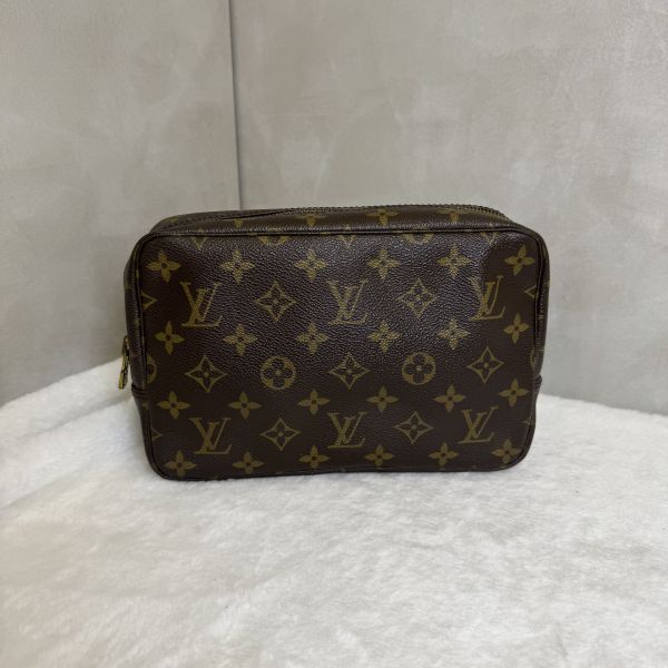 Louis Vuitton 經典盥洗包 