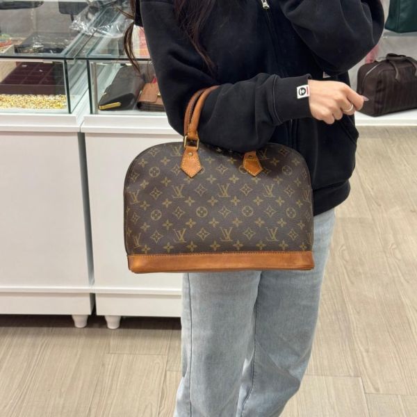 Louis Vuitton 貝殼包 