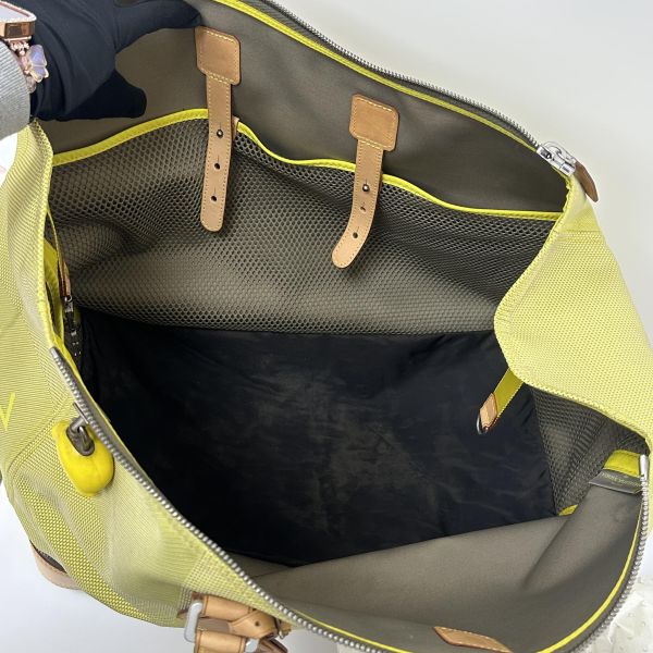 Louis Vuitton 限量帆布旅行袋 