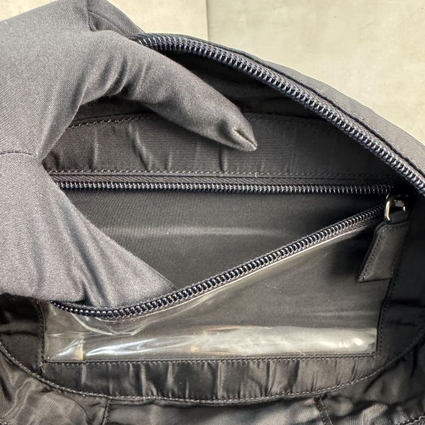 Prada 經典尼龍三角標化妝箱 手提包 