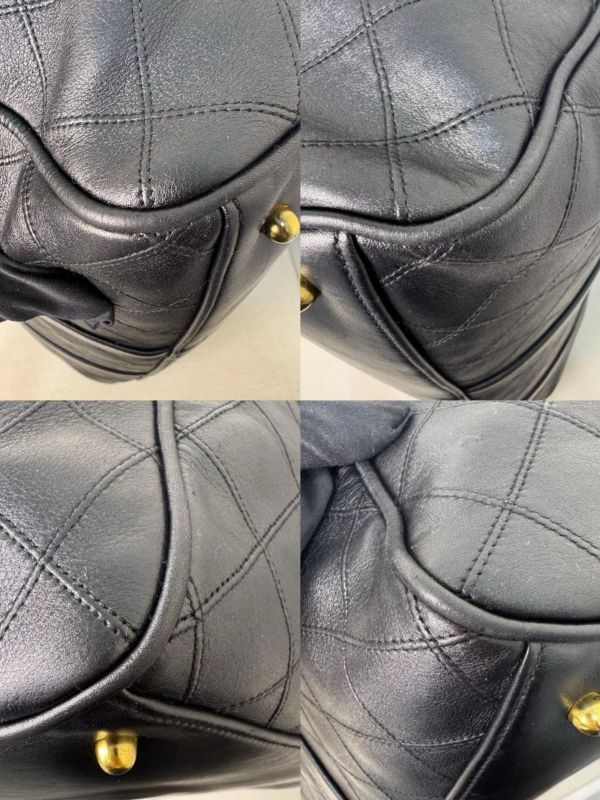 Chanel 菱格紋黑金旅行袋 