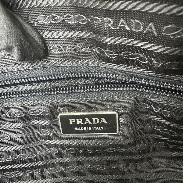 Prada Bowling Bag 黑色皮革保齡球包 
