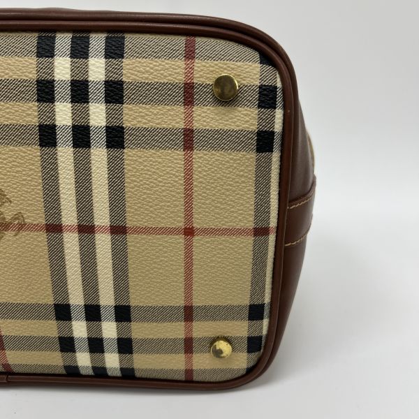 Burberry經典戰馬格紋水桶包 