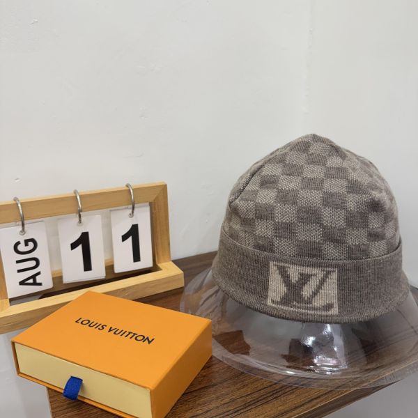 Lv 灰色毛帽 