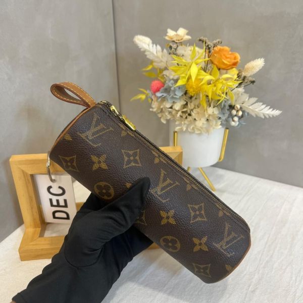 Louis Vuitton  圓筒筆袋 