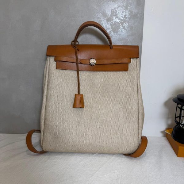 Hermès 帆布焦糖雙肩包 