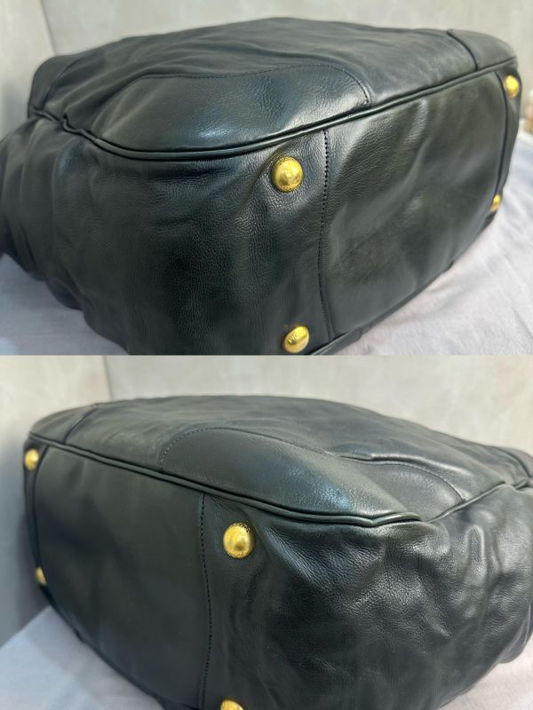 Prada  Vitello Daino Hobo 黑色手提包 