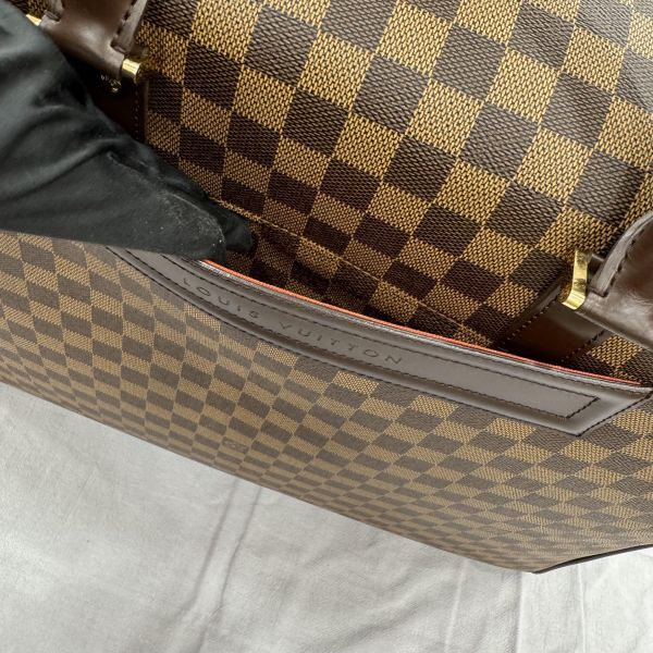 Louis Vuitton 棋盤格旅行包 