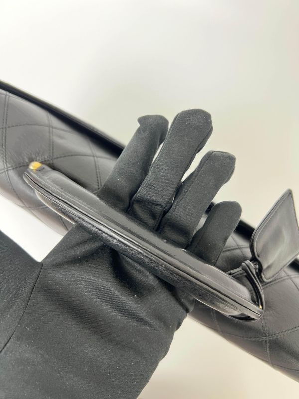 Chanel 菱格紋公事包 