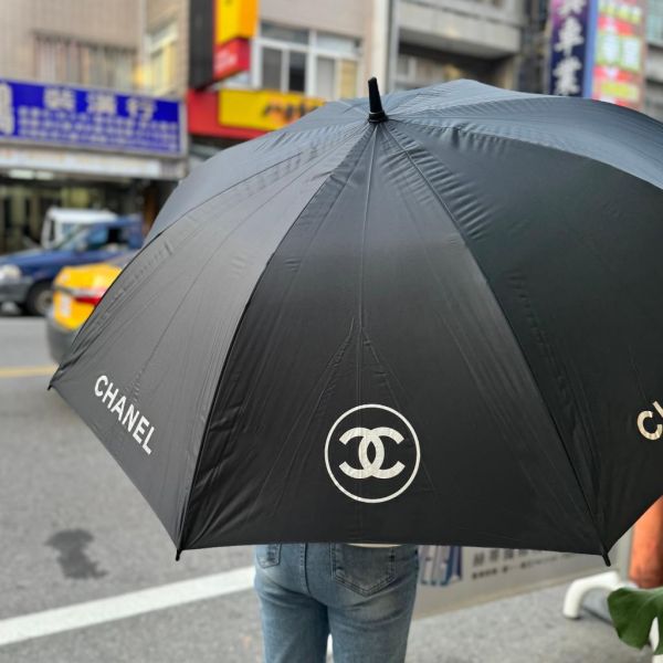 Chanel 黑色雨傘 