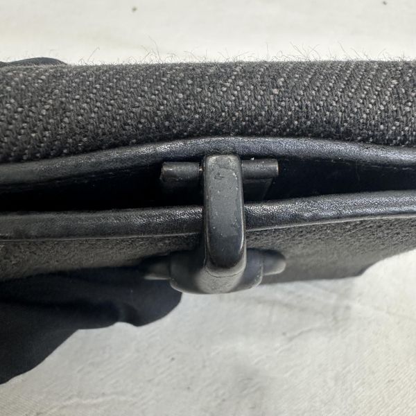 Gucci 中古黑色馬銜扣老花領錢袋短夾 