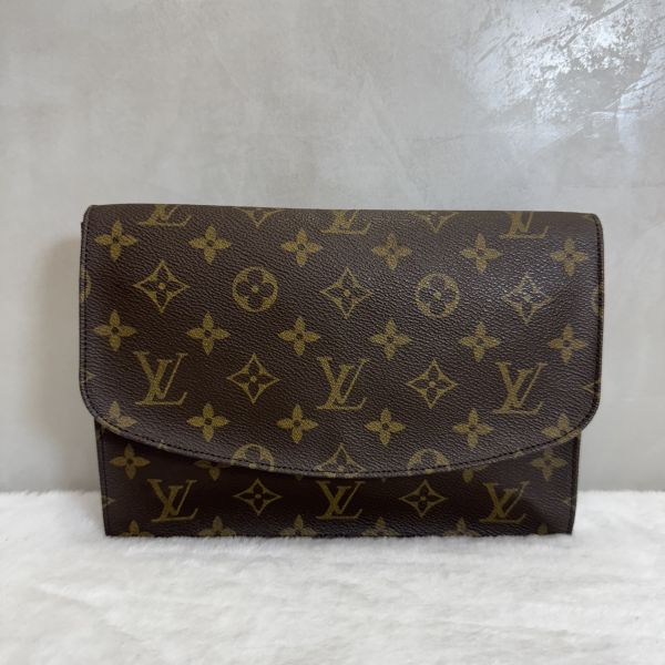 Louis Vuitton 老花信封手拿包 