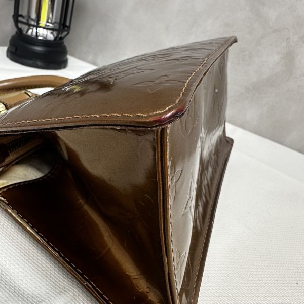 Louis Vuitton 亮面漆皮手提包 