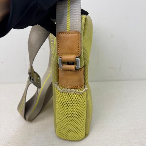Louis Vuitton 帆船杯限量帆布斜背包 