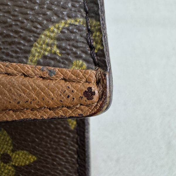 Louis Vuitton 紅皮腰包 