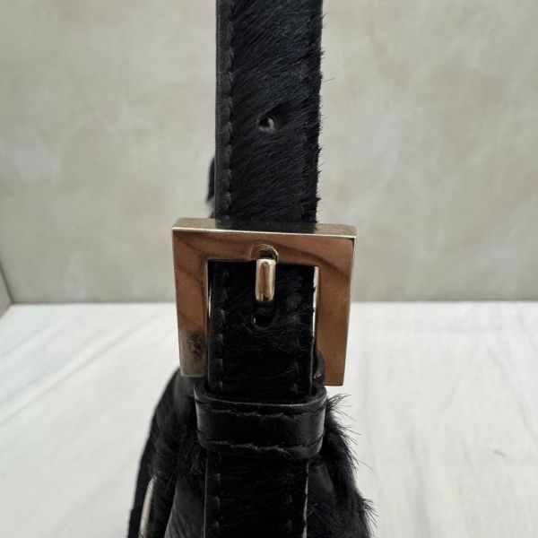 FENDI 馬毛黑色肩包 