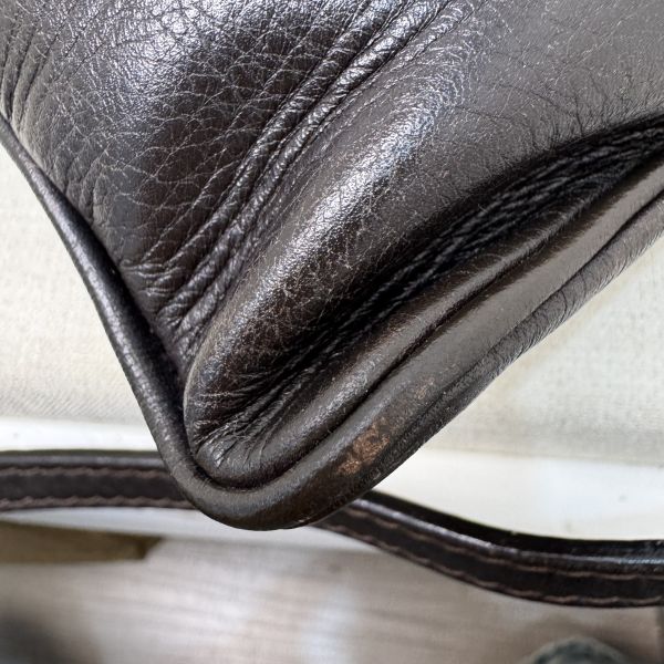 Louis Vuitton 全皮斜背包 