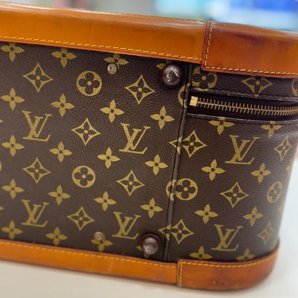 Louis Vuitton 大型金釦行李箱 