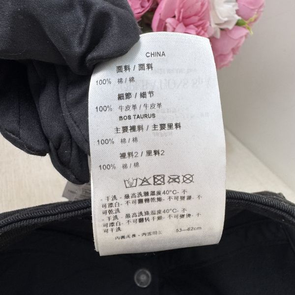 Armani 英文字母 黑色棒球帽 