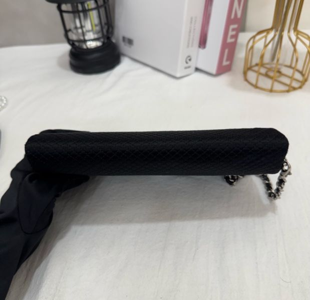 Chanel 限量款絲綢網布鏡子包 