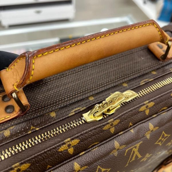 Lv 特大旅行箱 