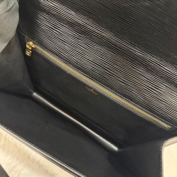 Louis Vuitton Epi水波紋 蒙梭郵差包 
