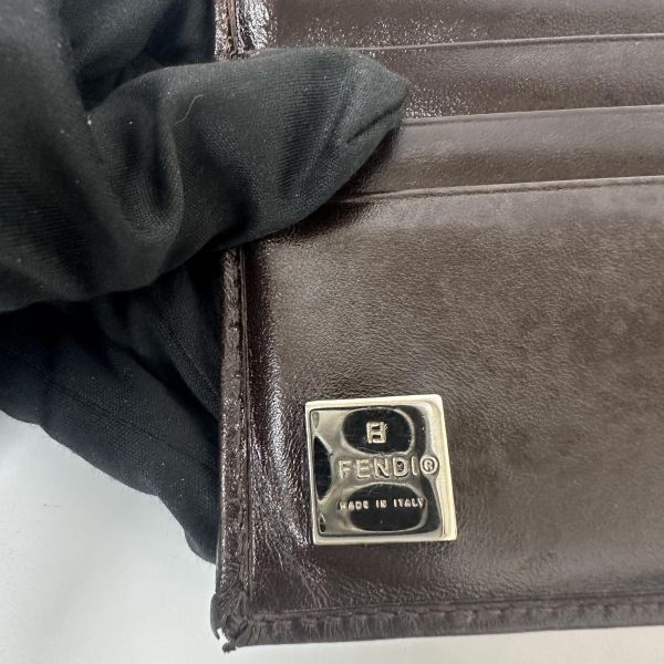 Fendi 經典老花錢包 