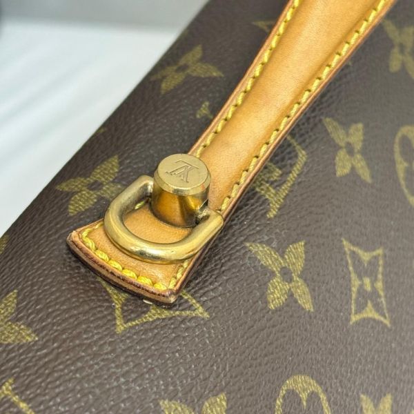 Louis Vuitton 復古郵差包 