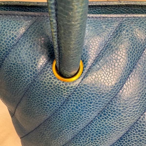 Chanel Vintage Chevron Caviar Tote 藍色 