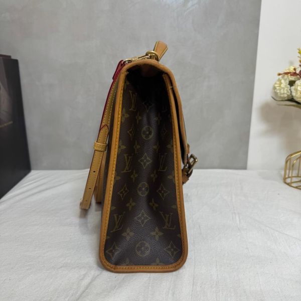 Louis Vuitton 復古郵差包 