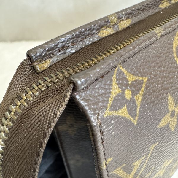 Louis Vuitton 老花 小號洗漱手拿包 