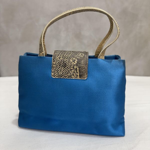 BVLGARI 寶格麗 絲綢緞面肩背包 