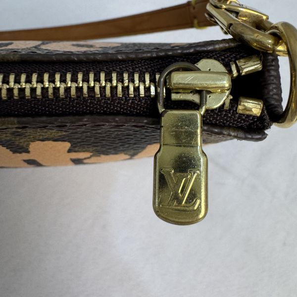 Louis Vuitton 塗鴉麻將包 