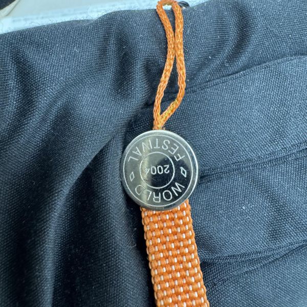 Hermès 橘色掛繩 