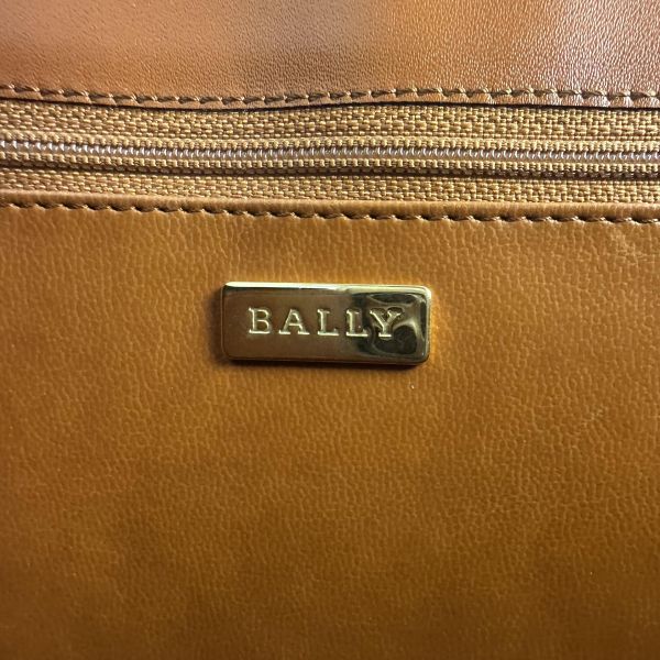 Bally 復古浮雕B黑棕雙色皮革手提包Tote Bag /公事包* 