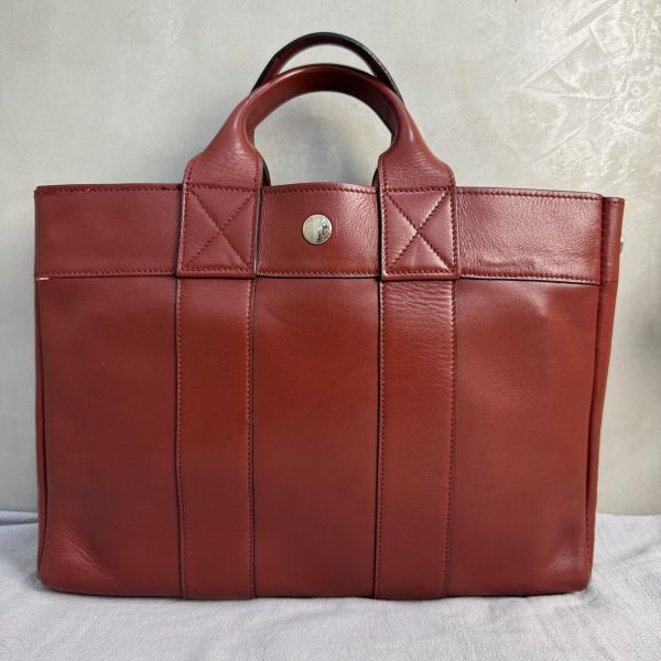 Hermès 經典的全皮革托特包（出清價） 