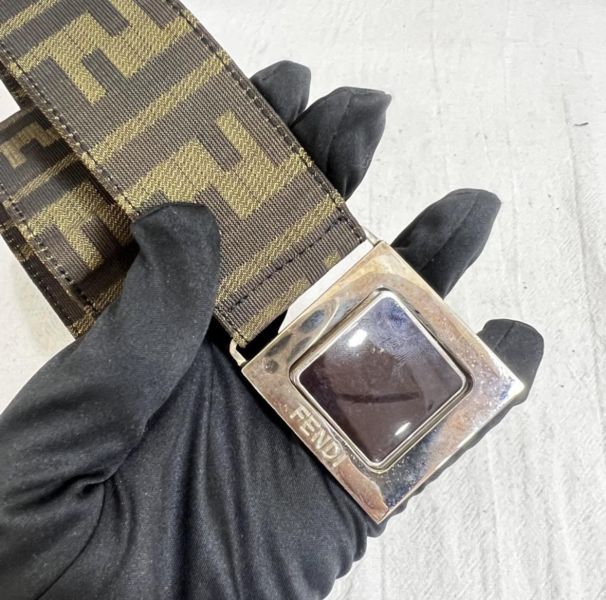 Fendi 銀扣皮帶腰帶 